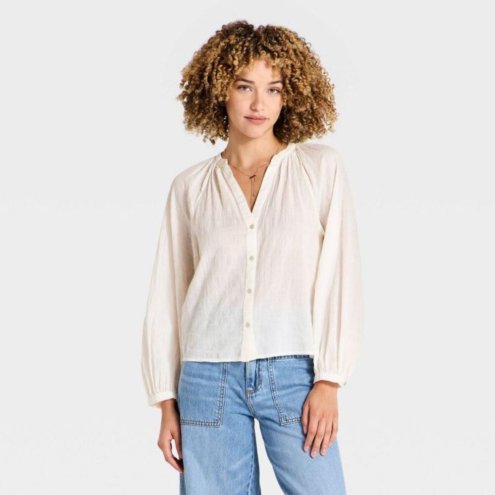 Women's Raglan Long Sleeve Blouse - Universal Thread Cream L